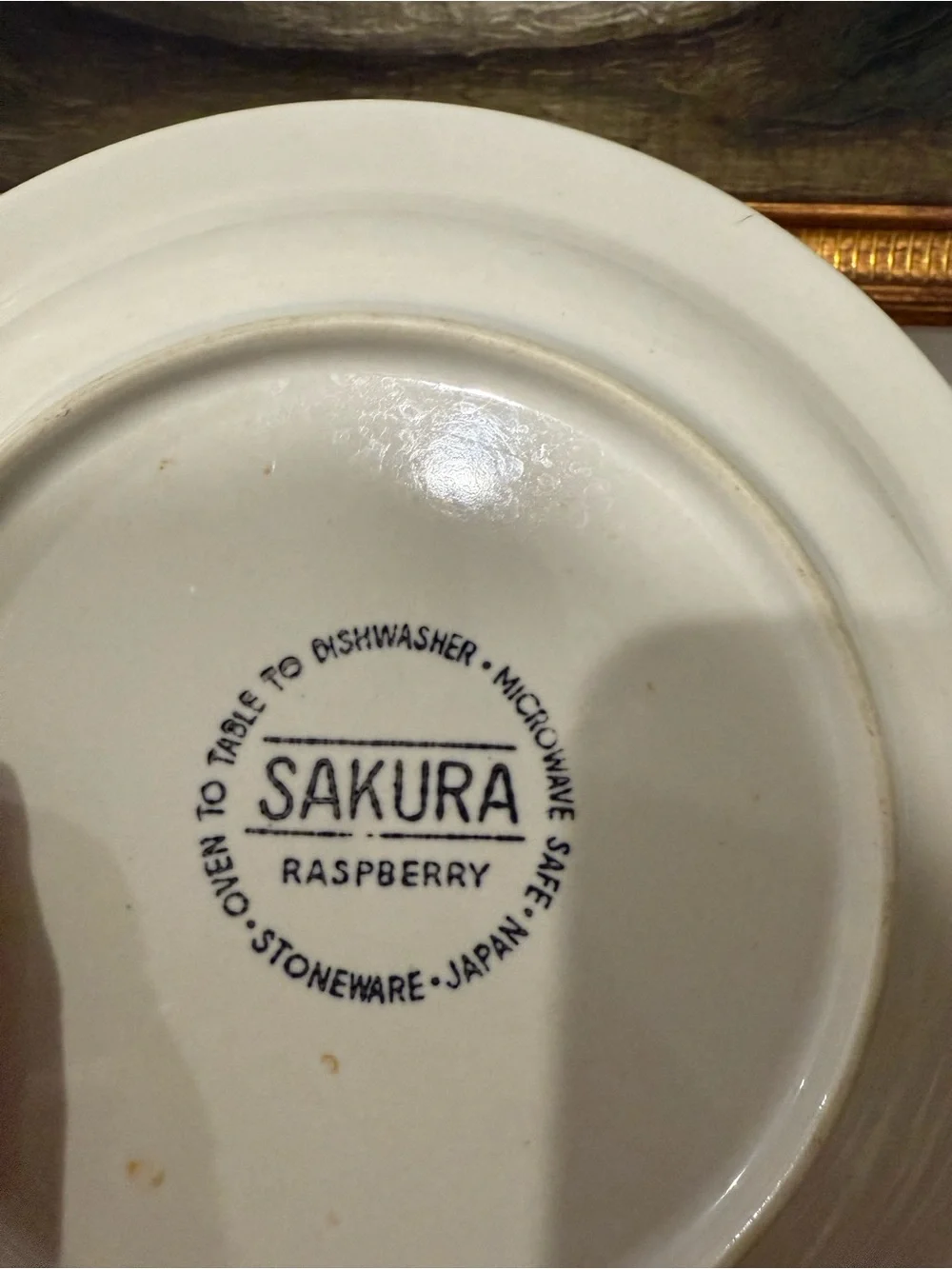Sakura Cream Plate with Raspberry Trim - Picture 3 of 3